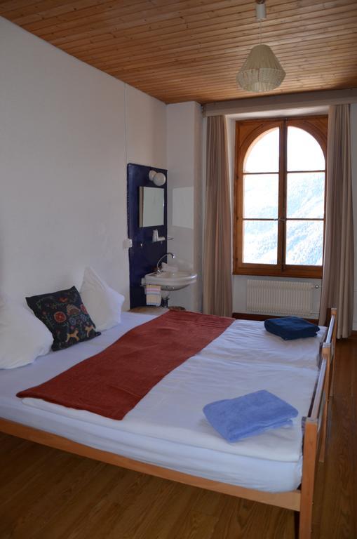 Guesthouse & Hotel Le Cervin Vissoie Bagian luar foto