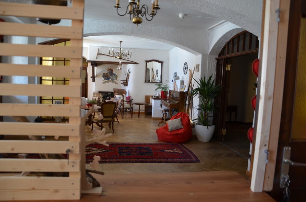 Guesthouse & Hotel Le Cervin Vissoie Bagian luar foto