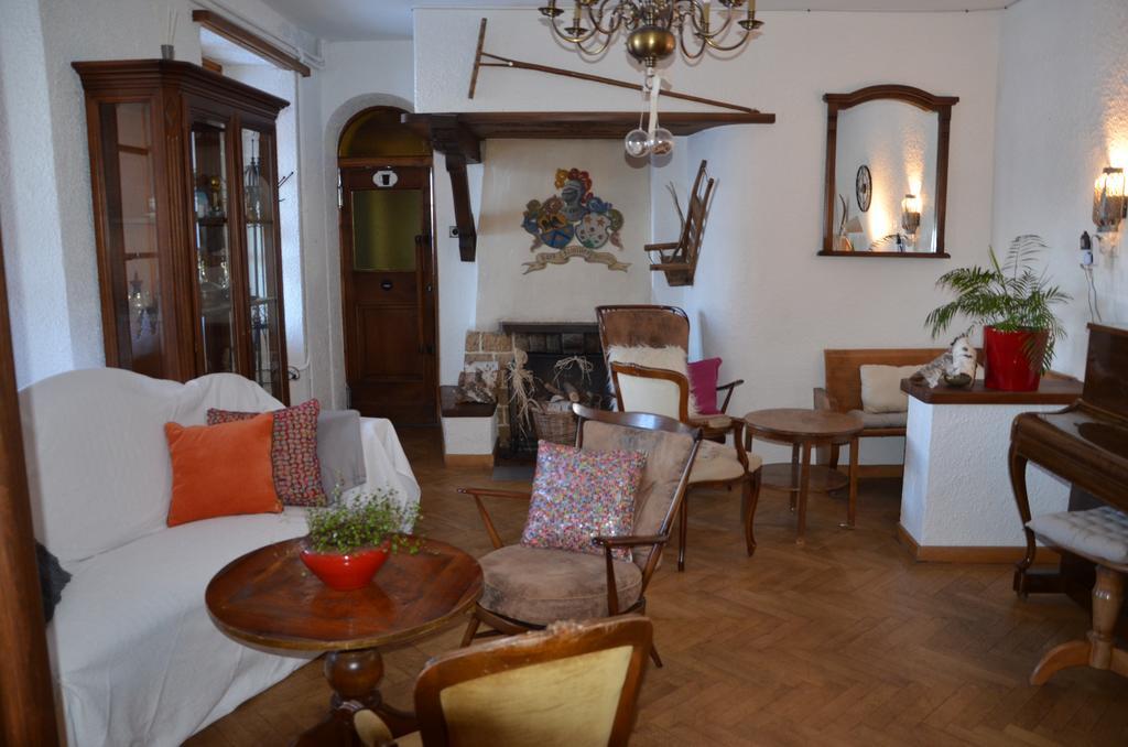 Guesthouse & Hotel Le Cervin Vissoie Bagian luar foto